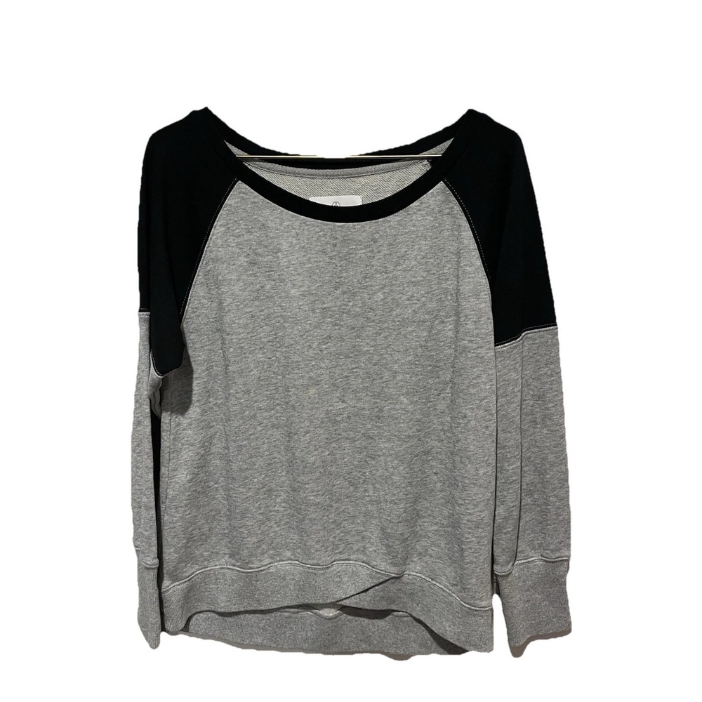 Alternative Brand Sweatshirt Top Medium Black‎ Grey Colorblock Long Sleeve